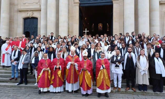 110 adultes confirmés à la cathédrale St Louis