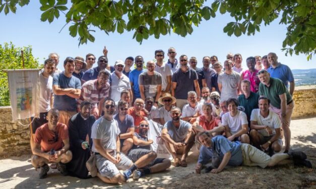 Les pères de famille de la paroisse en pèlerinage à Vézelay
